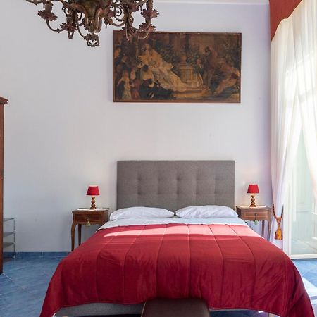 B&B Le Stanze Dei Mille Nápoly Kültér fotó