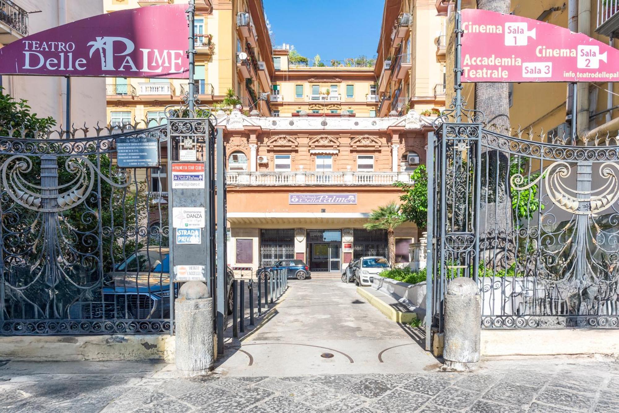 B&B Le Stanze Dei Mille Nápoly Kültér fotó