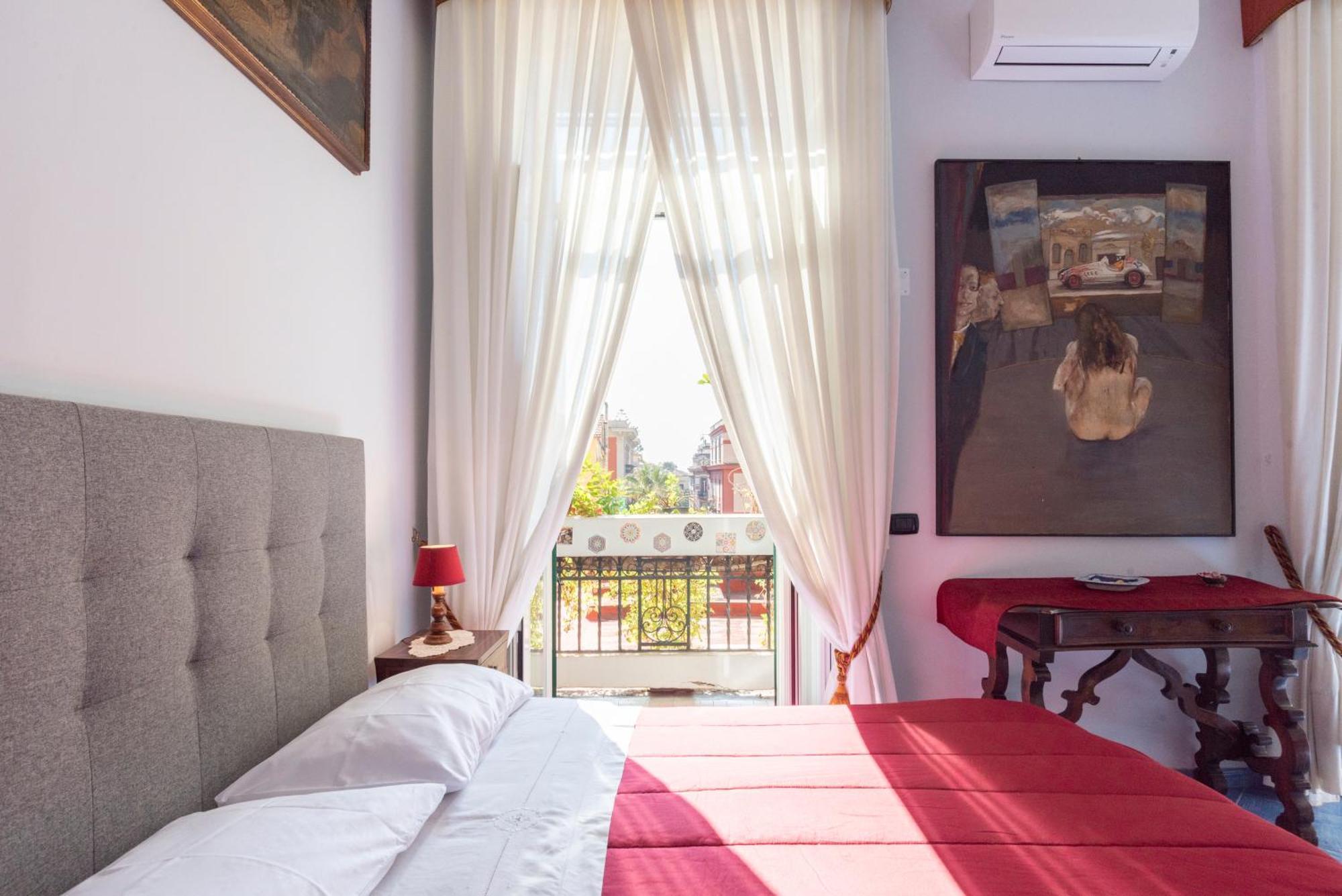 B&B Le Stanze Dei Mille Nápoly Kültér fotó