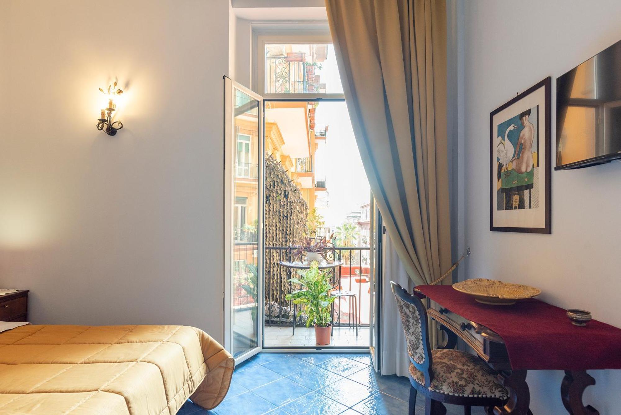B&B Le Stanze Dei Mille Nápoly Kültér fotó